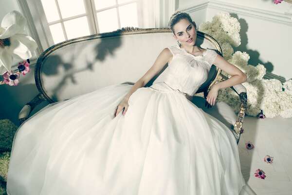 David S Bridal Faces Bankruptcy Houston Stores Still Saying Yes