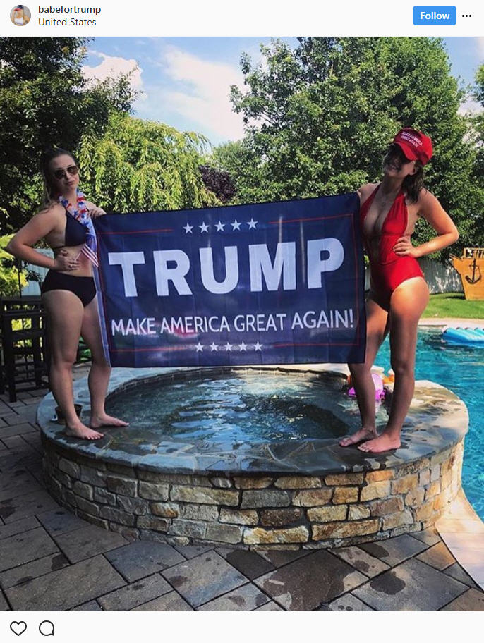グラビアアイドルトランプ pinup girls trump Women for Trump show skin, support for the president to raise