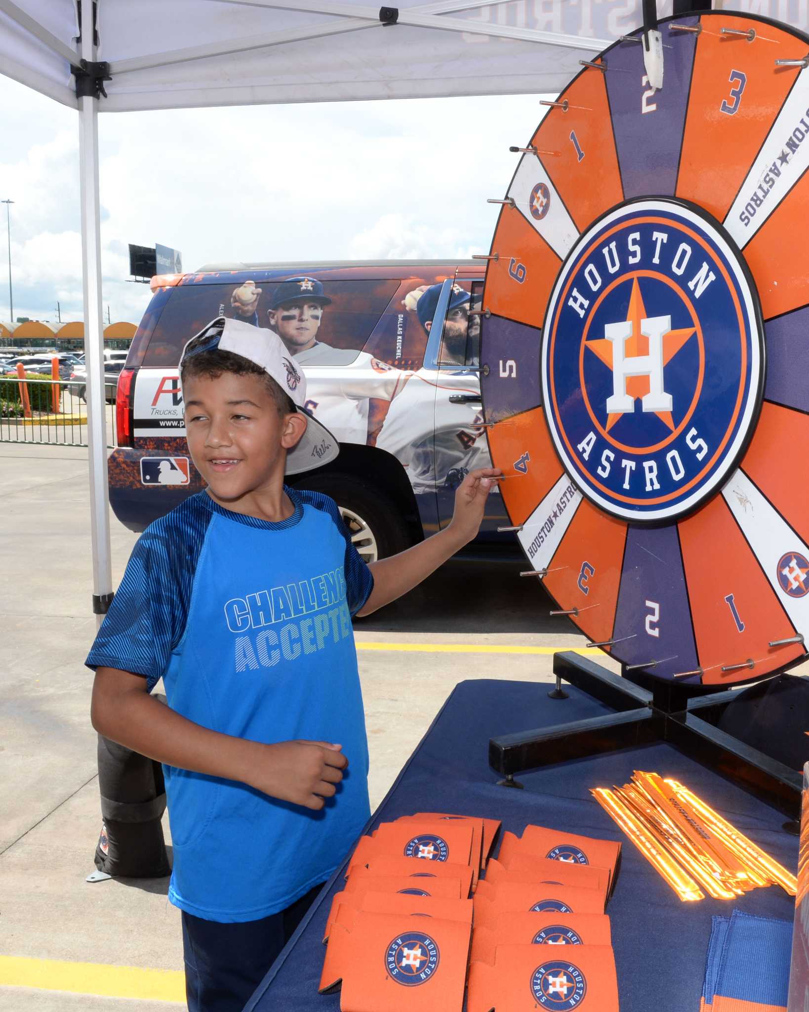 Houston Astros on X: Come out to @Whataburger at 11116 Fuqua St in Houston  n July 9th for an autograph appearance with Josh Reddick!   / X