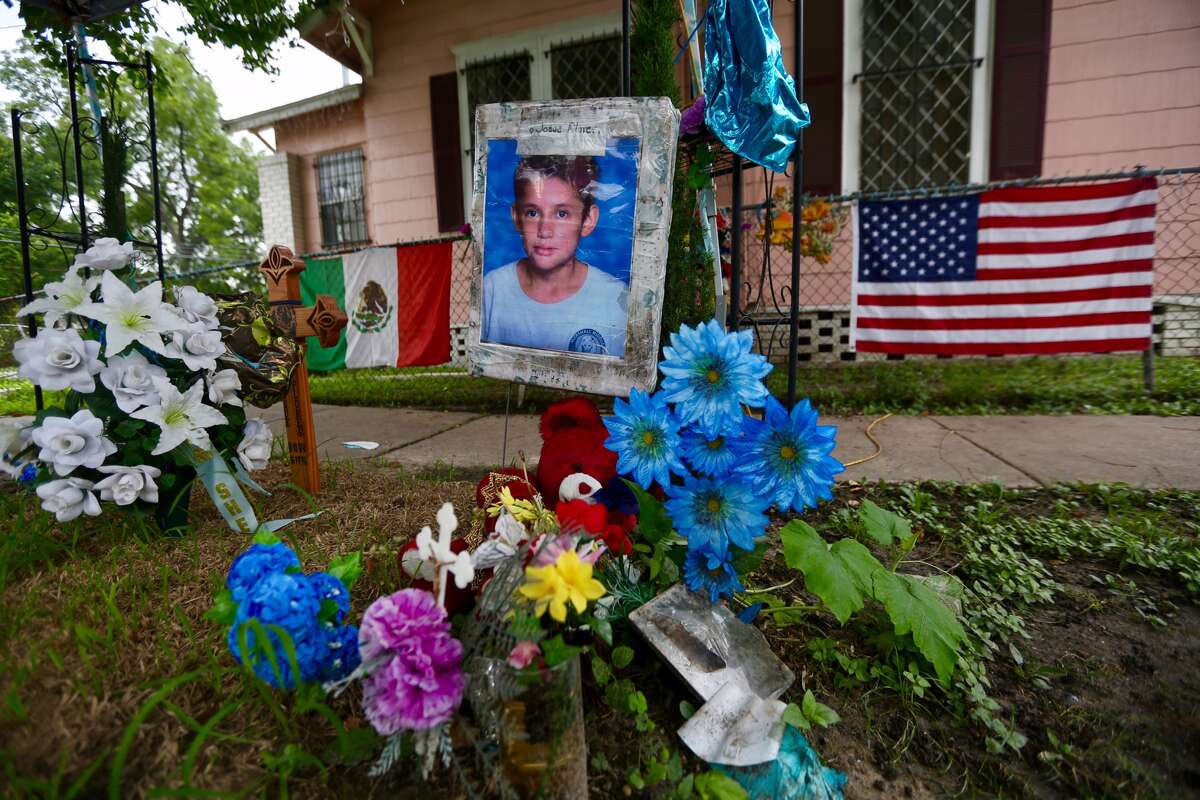 A memorial to 11 year-old Josue Flores still sits at the site where he was killed May 17 of last year at the intersection of Fulton and James Streets in Houston's Near Northside neighborhood, Tuesday, July 18, 2017. The Harris County District Attorney's Office announced Tuesday that they have dropped charges against Andre Jackson, who was being held as a suspect in Josue's death from a stabbing, because DNA evidence proved inconclusive in linking Jackson to the murder. (Mark Mulligan / Houston Chronicle)
