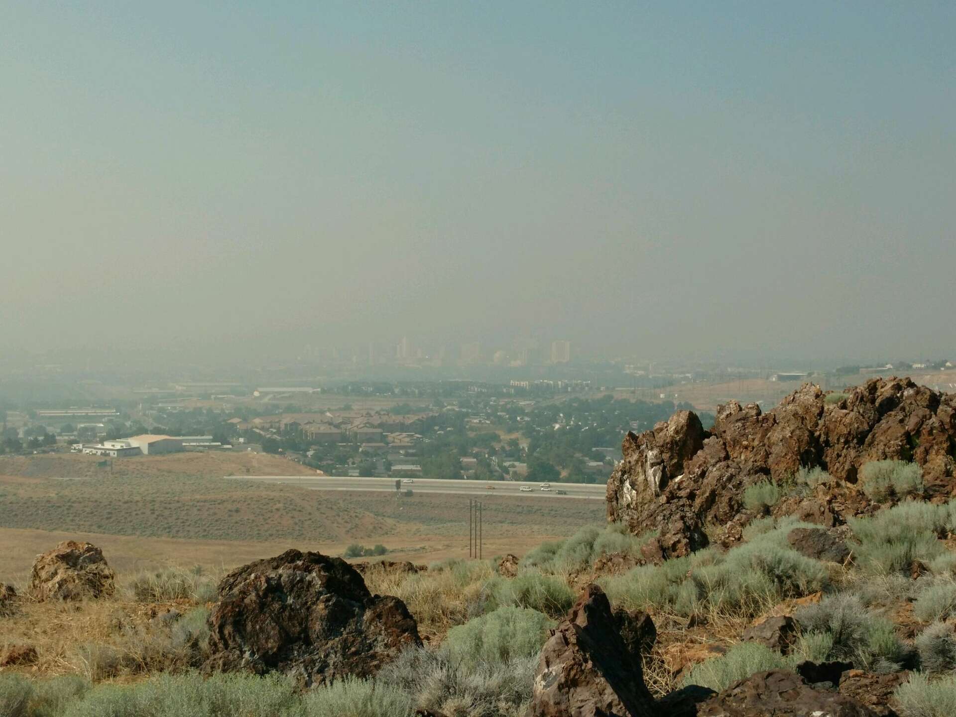 Smoke from Mariposa fire chokes Tahoe Basin, creates apocalyptic sunset ...