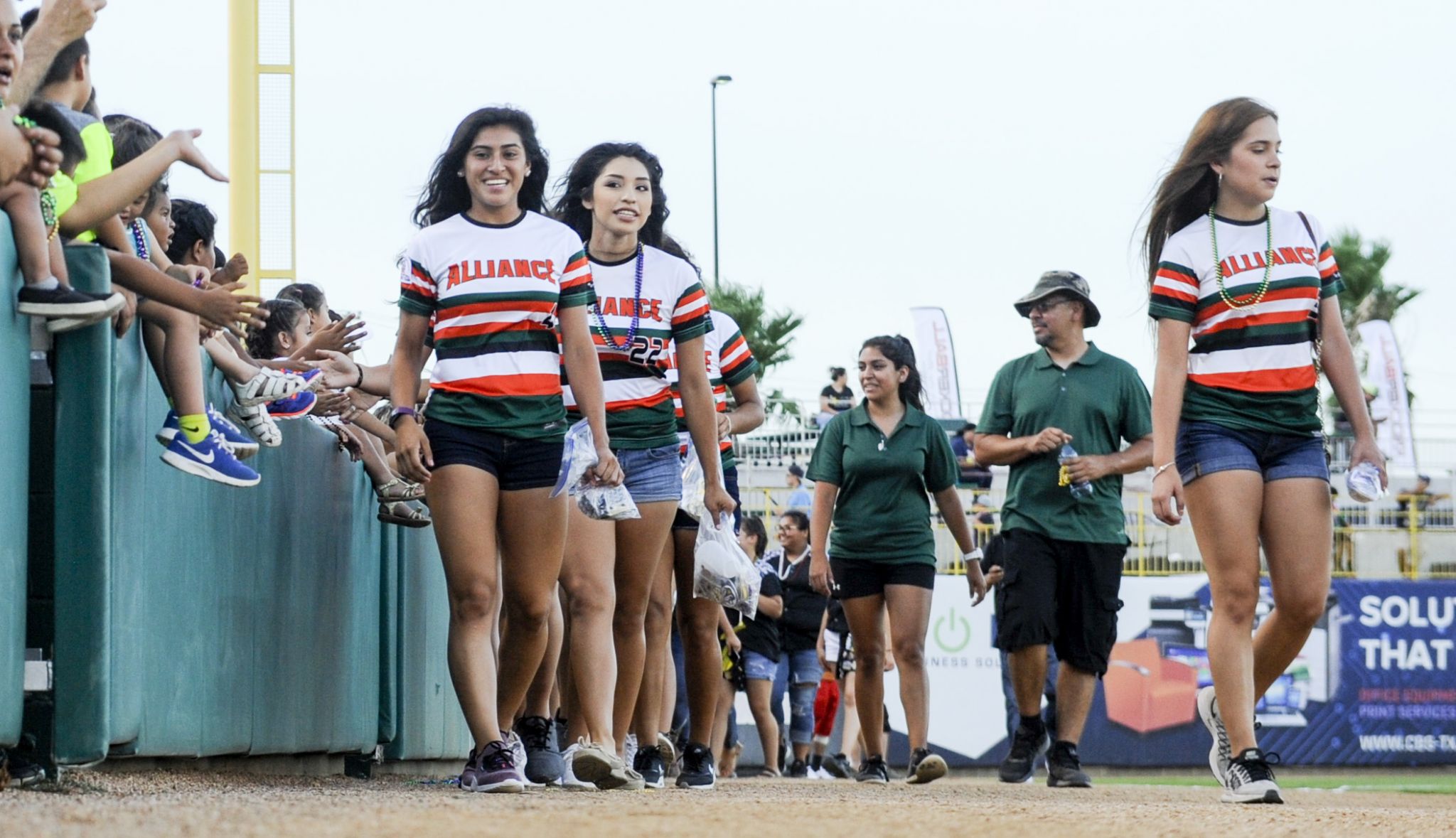 80-photos-from-the-pony-league-softball-world-series-opening-ceremony