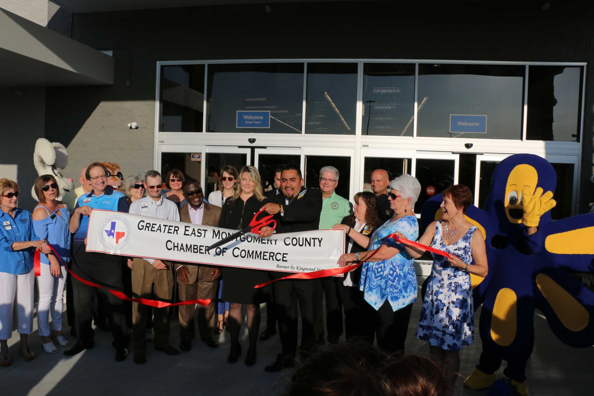 Walmart Supercenter opens in New Caney