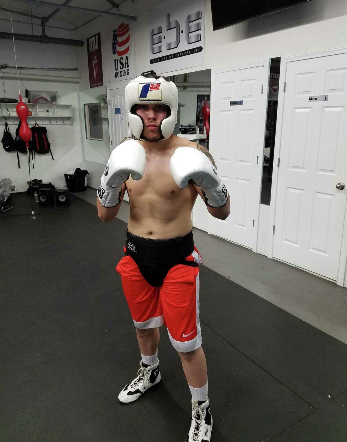 Danbury's Edgar Escribano, 23, will compete in the 165-pound novice division at the 2017 Ringside World Championships, which take place next week in Missouri