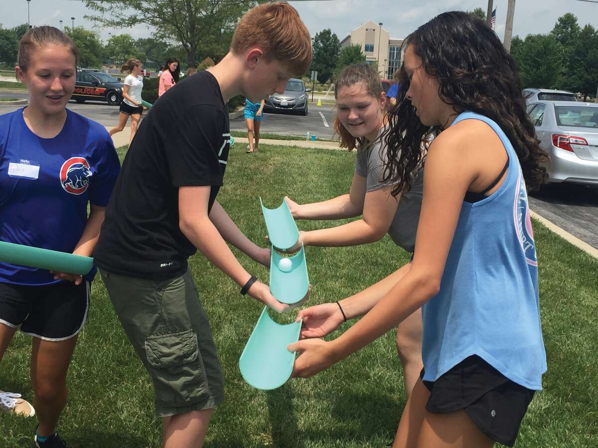 Lincoln and Liberty middle school G.O. members take part in a team-building exercise outside of EHS South.