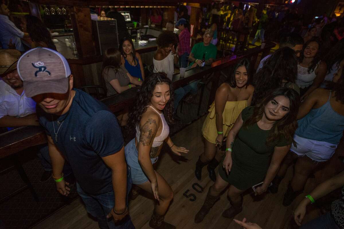 Photos: Daisy Dukes contest lights up San Antonio's Thursday night at ...