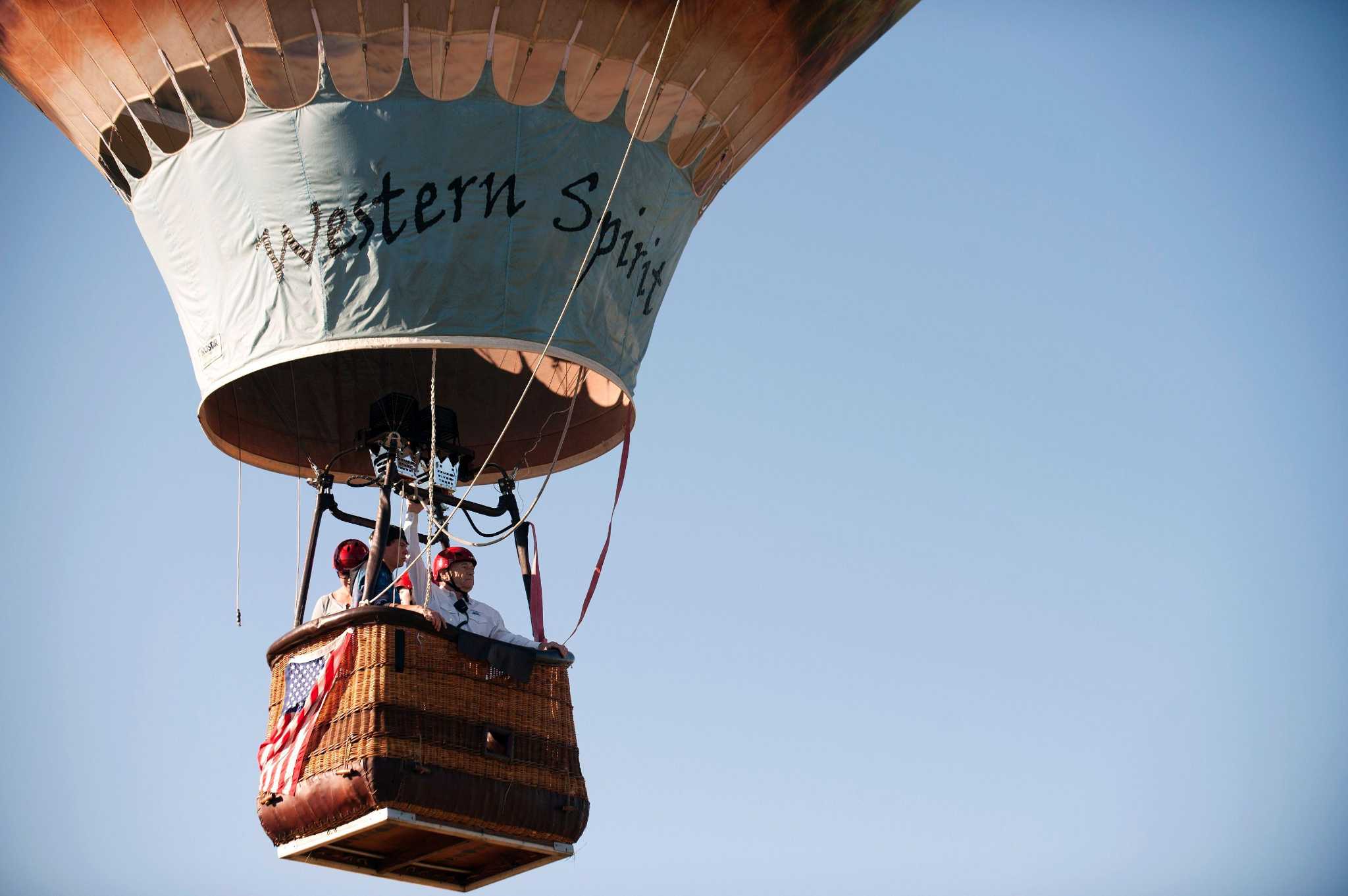 Guns and hot air balloons don't mix