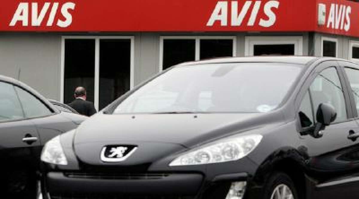 A new Avis Car Sales in Live Oak at 12514 N. Interstate 35 will have its grand opening.