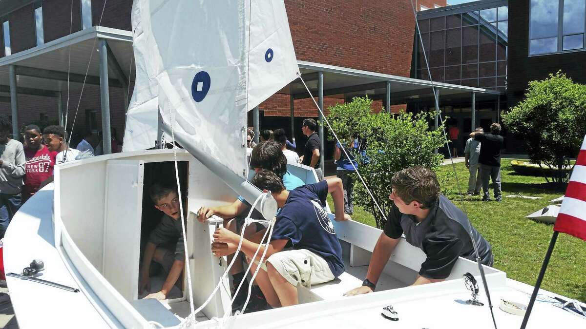 Hamden Middle School Navigator Program