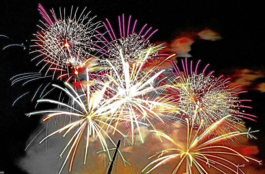 Connecticut Fireworks 2017 New Haven Register