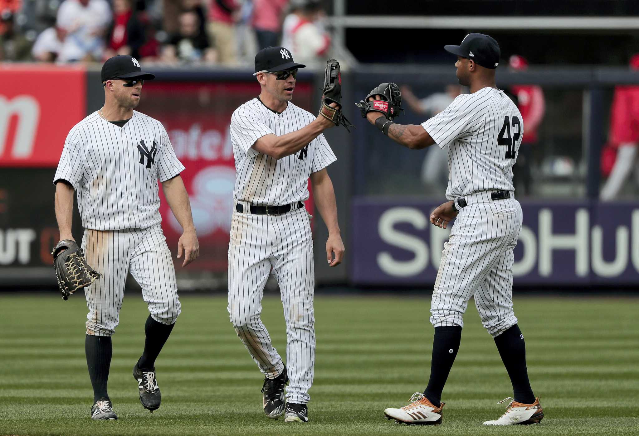 Sabathia completely dominates Cardinals