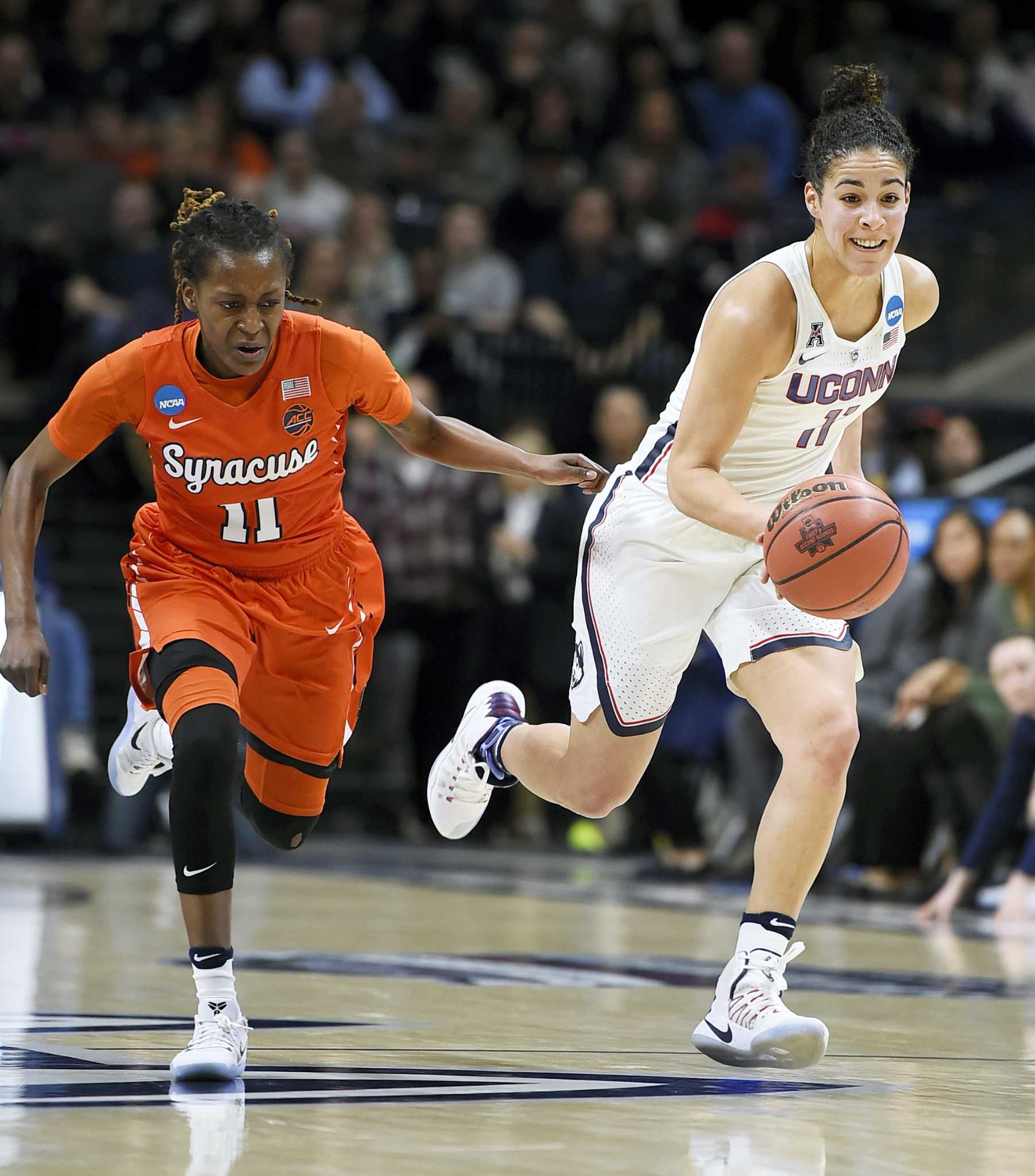 Uconn Women's Basketball Coach : Introducing The 2020-21 UConn Women's ...