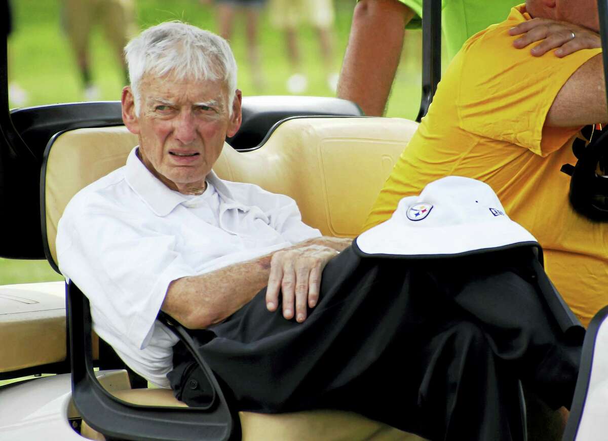 Pittsburgh Steelers chairman Dan Rooney watches from a cart during a 2015 practice.