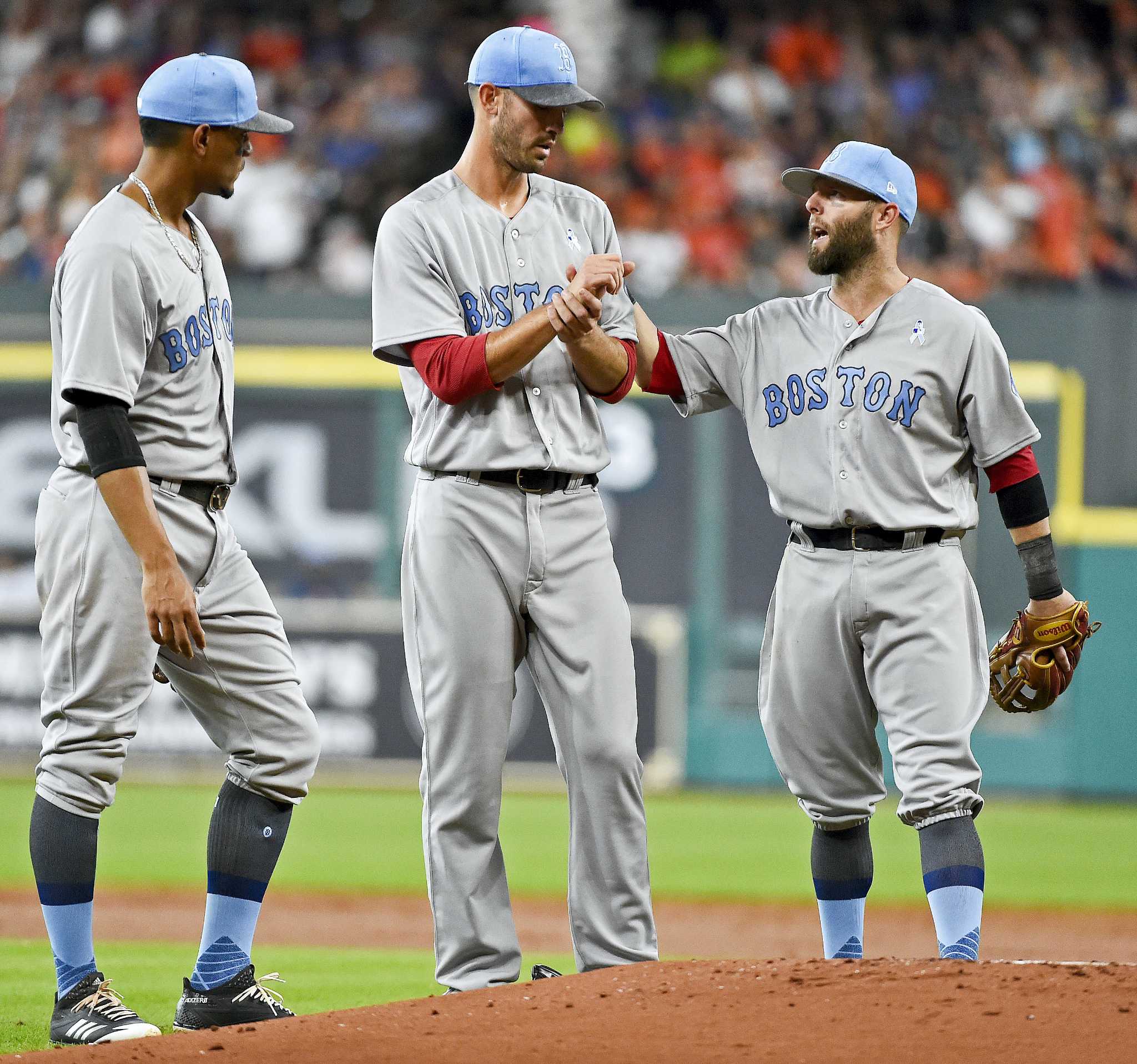 Dustin Pedroia: Xander Bogaerts 'Working His Butt Off' For Red Sox