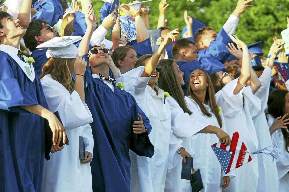 Old Saybrook High School grads told to ‘make the most of the life you