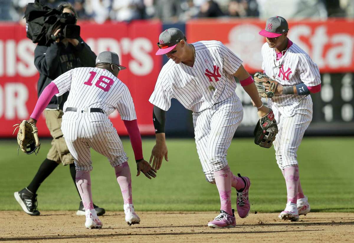 Chase Headley Rallies Yanks Over Astros In Game 1 Of Doubleheader