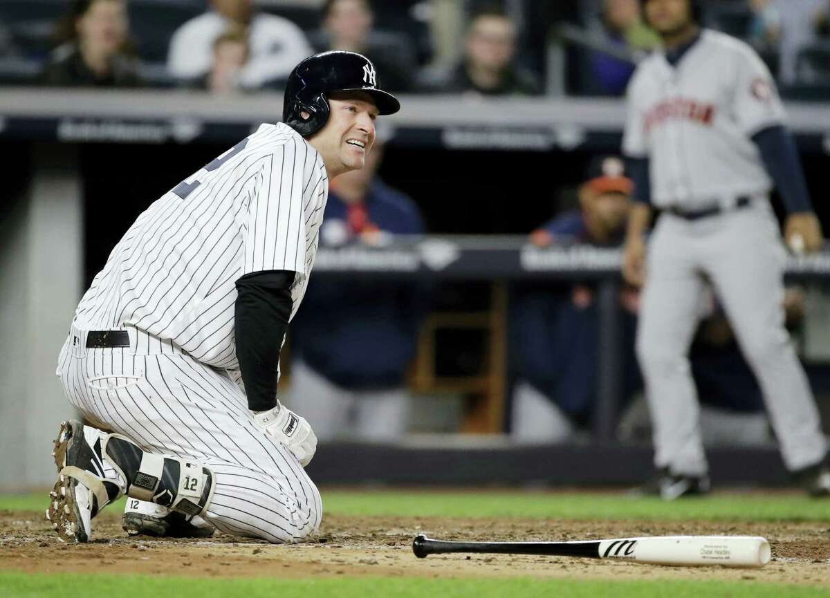 The Yankees’ Chase Headley reacts after being hurt during his at bat in the seventh inning on Friday.