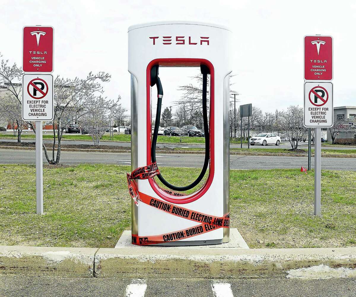 Tesla powers up at Connecticut Post Mall, opens 14 charging stations