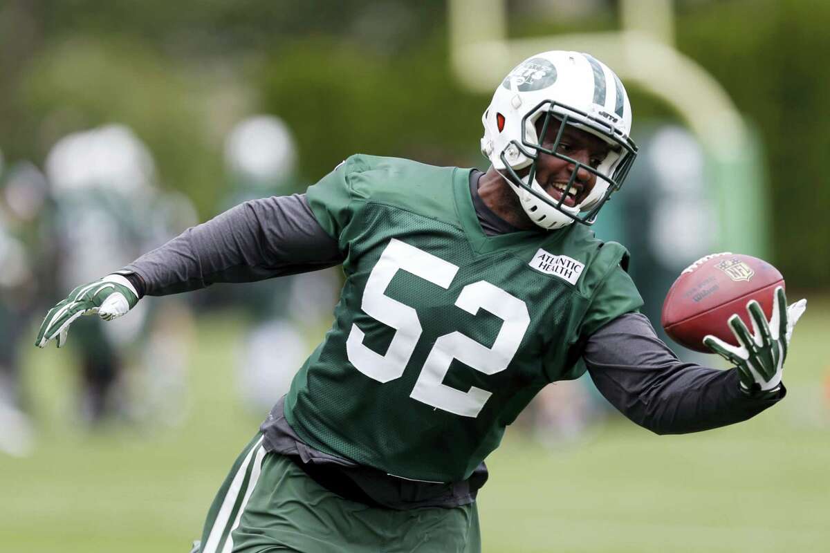 The Jets locker room, Stephen Harris