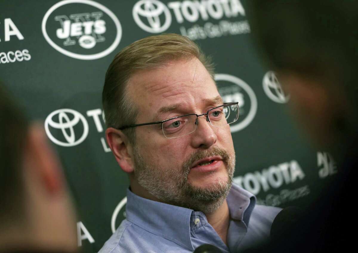 Jets general manager Mike Maccagnan.