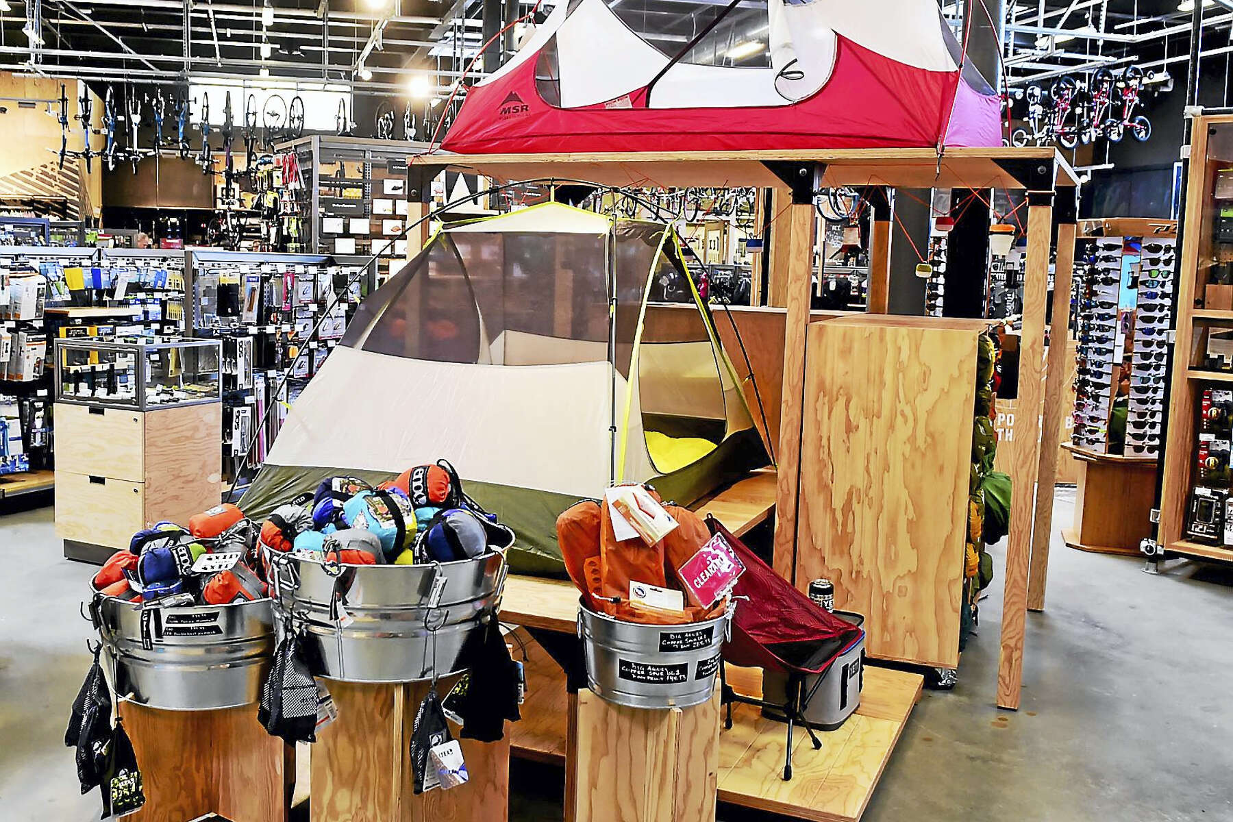 rei-s-inspired-guides-in-milford-want-to-get-people-outside-and-love-the-outdoors