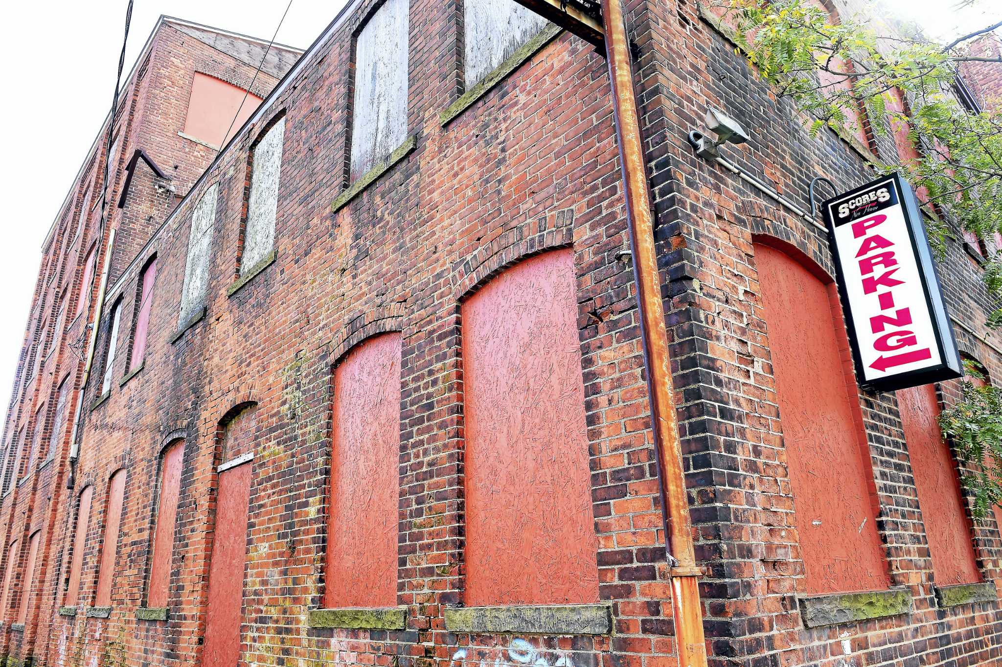 Former New Haven Clock Company site could get new life as housing space