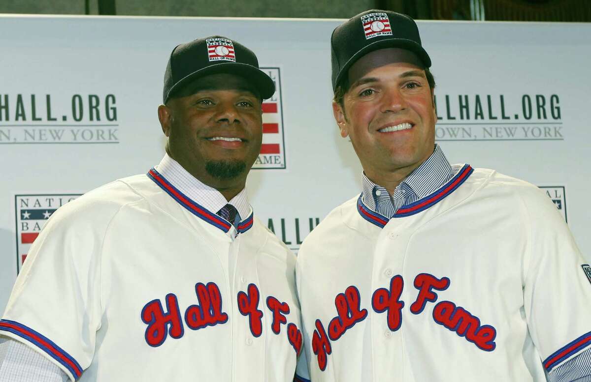 Celebrating Baseball Legend Mike Piazza in Pictures/Images
