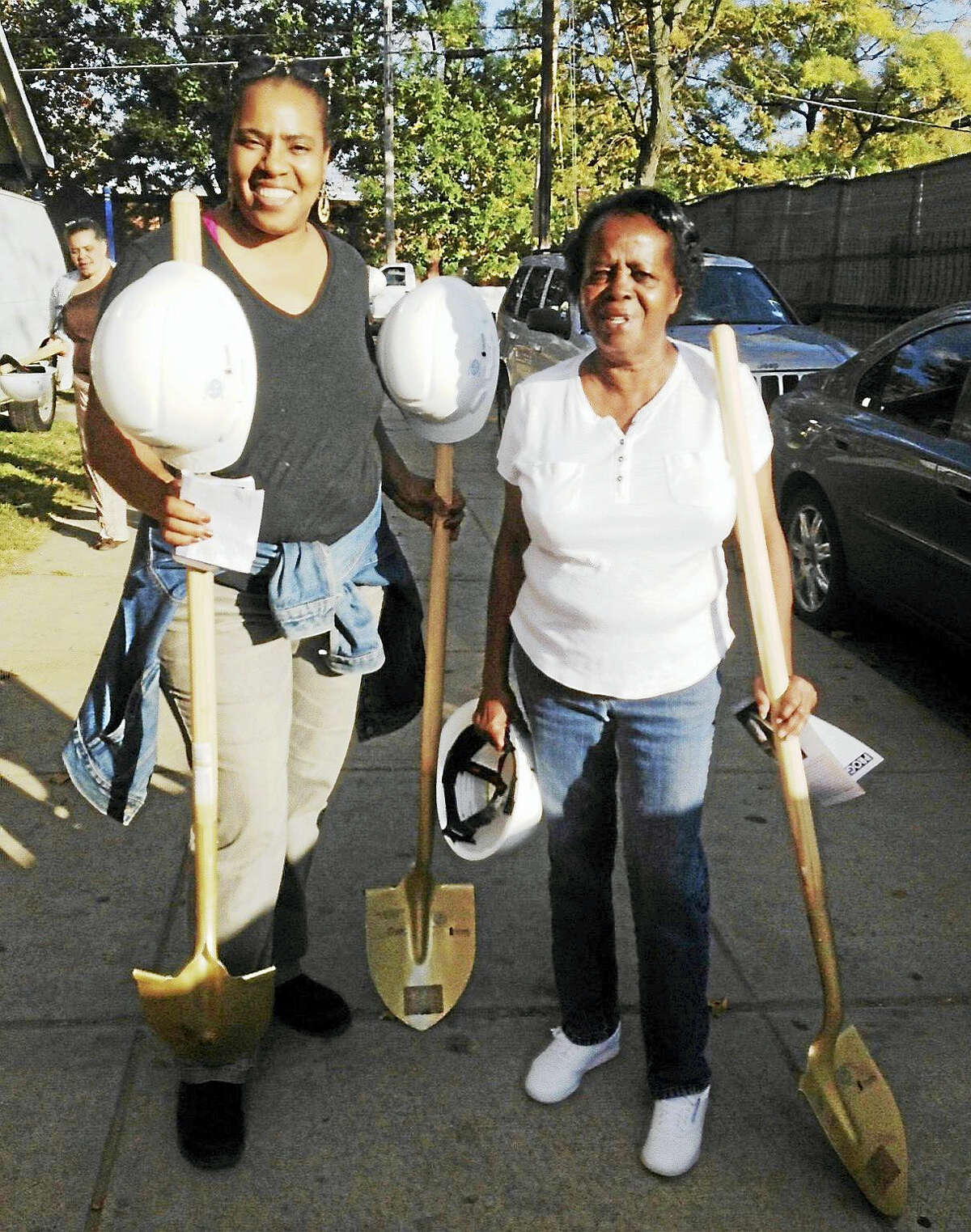 Farnam Courts residents, Sheratter Todd, left, who has lived there for 46 years, and Nezzie Ranson, who has lived there for 52 years.
