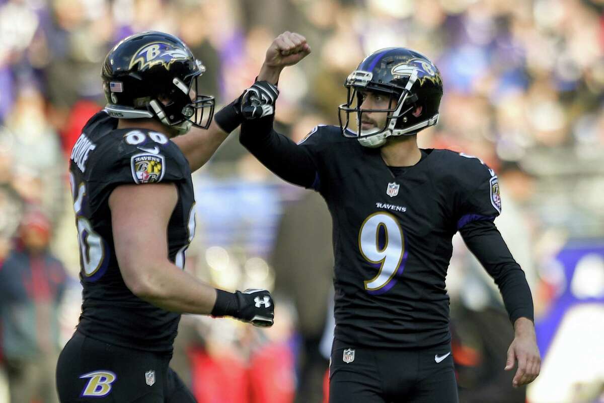 The Register’s Dan Nowak likes the Baltimore Ravens to put an end to the Dolphins’ six-game win streak.