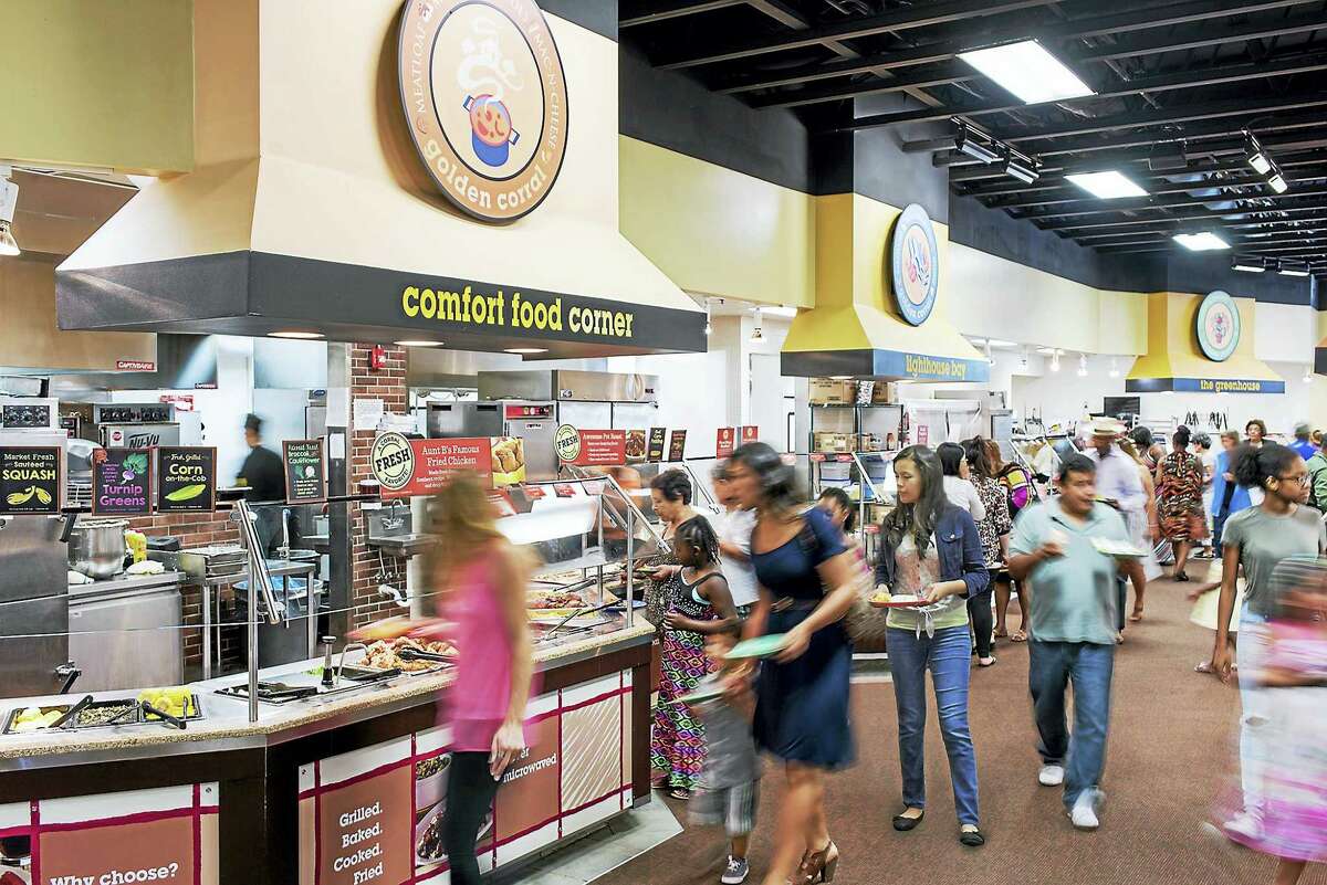Golden Corral To Move Into Hometown Buffet S Old Spot In Milford