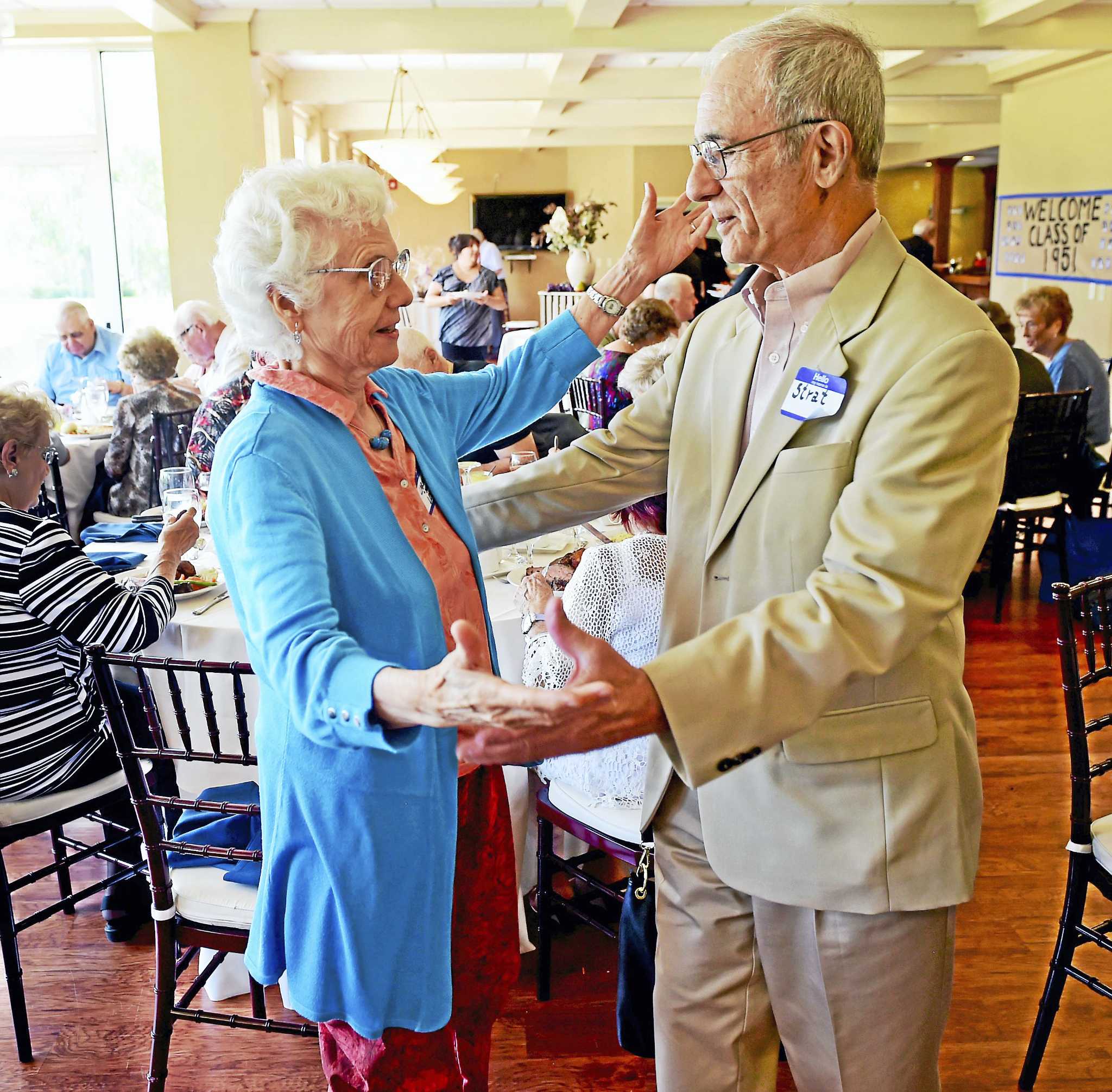 44 reminisce about 2 Ansonia schools, 65 years later