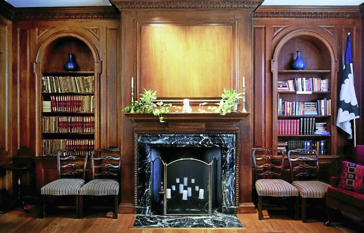 The space over the fireplace mantel at Yale University’s Calhoun College Master’s House that held the portrait of John C. Calhoun until 2016.