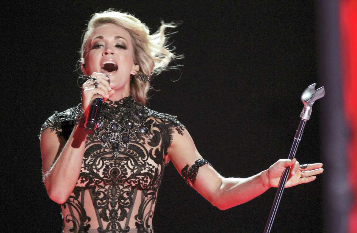 Carrie Underwood Reportedly Gets Paid $1 Million Dollars Per Game