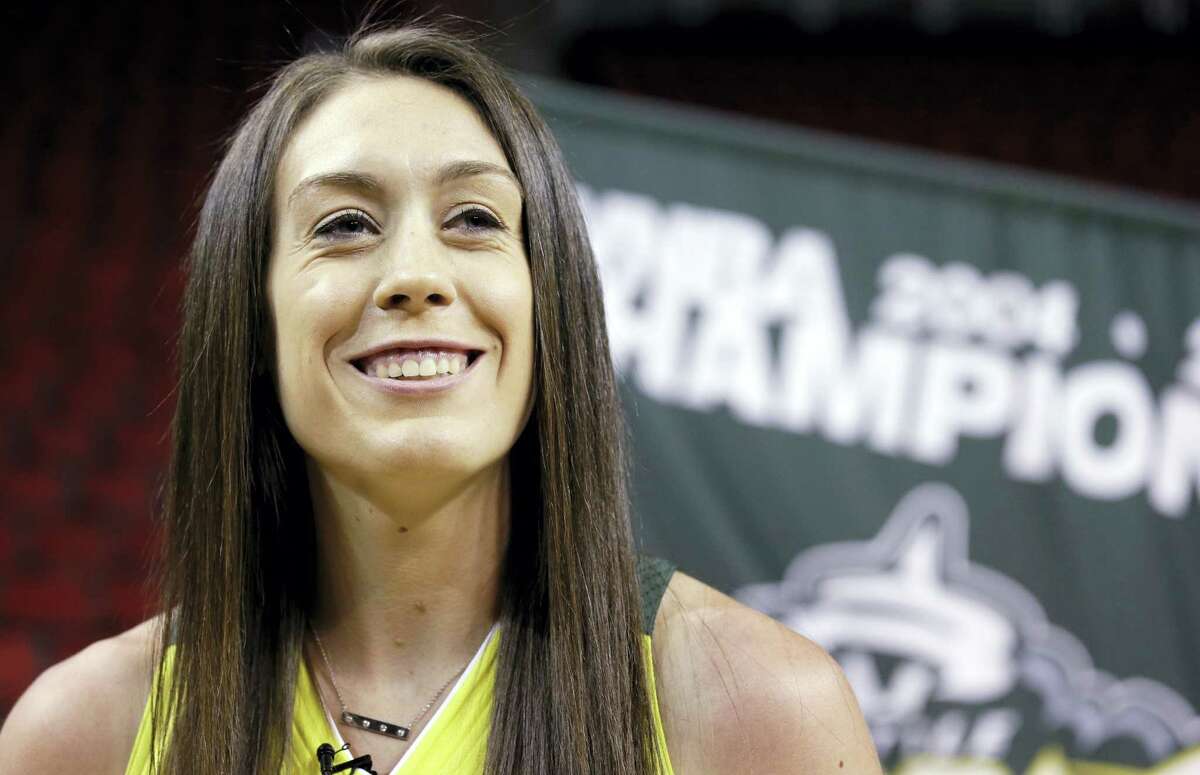 Olympic Door Opens For Breanna Stewart With Candace Parker S Omission From Team