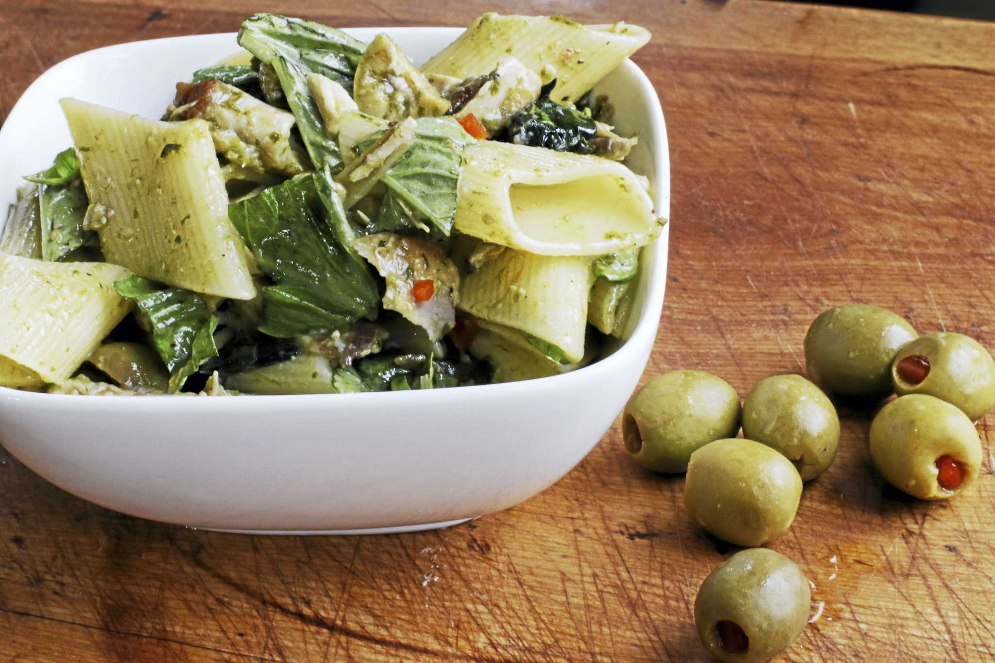 Recipe Pasta salad with chicken, green olives and ramp vinaigrette