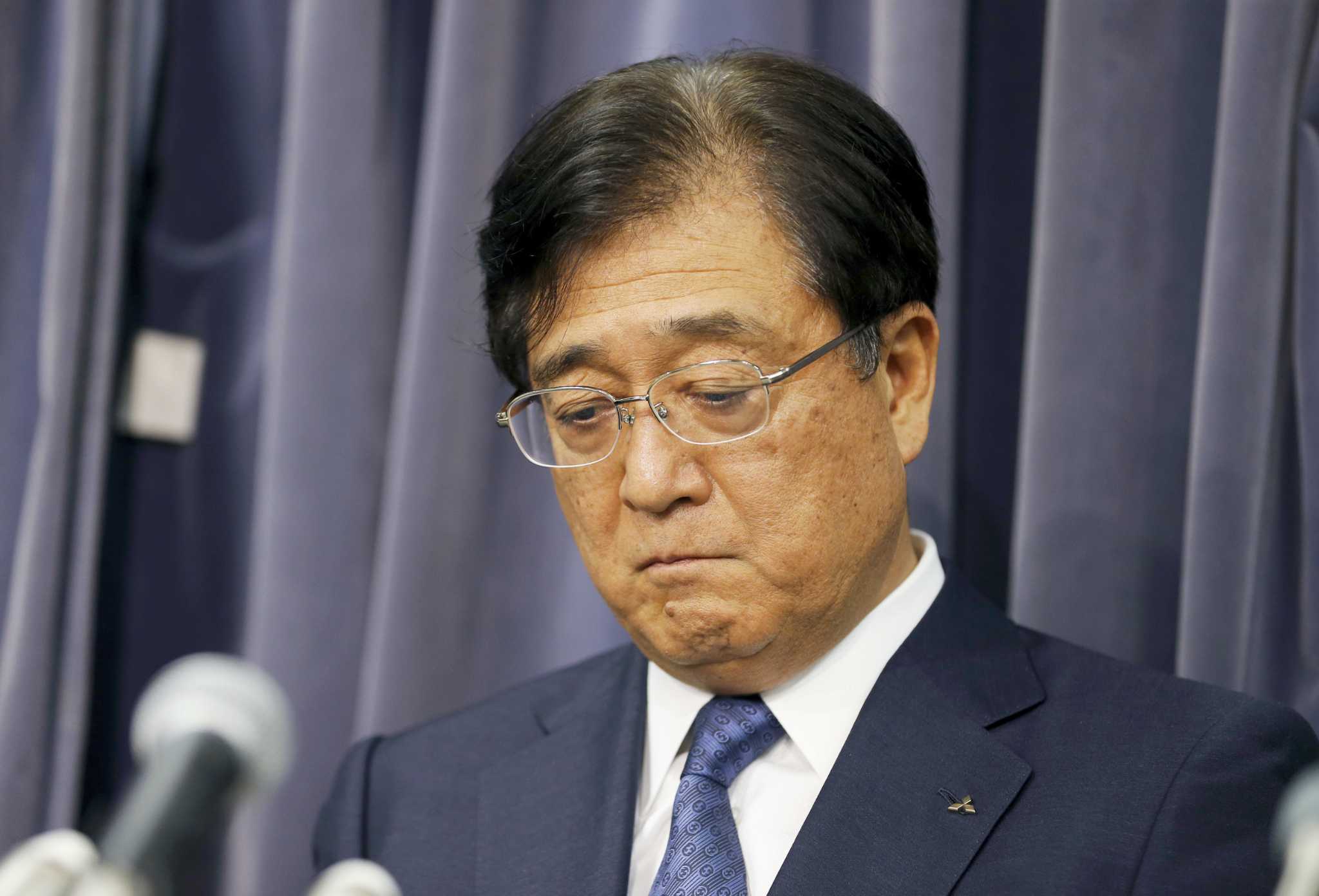 Mitsubishi Motors President To Resign Over Mileage Scandal