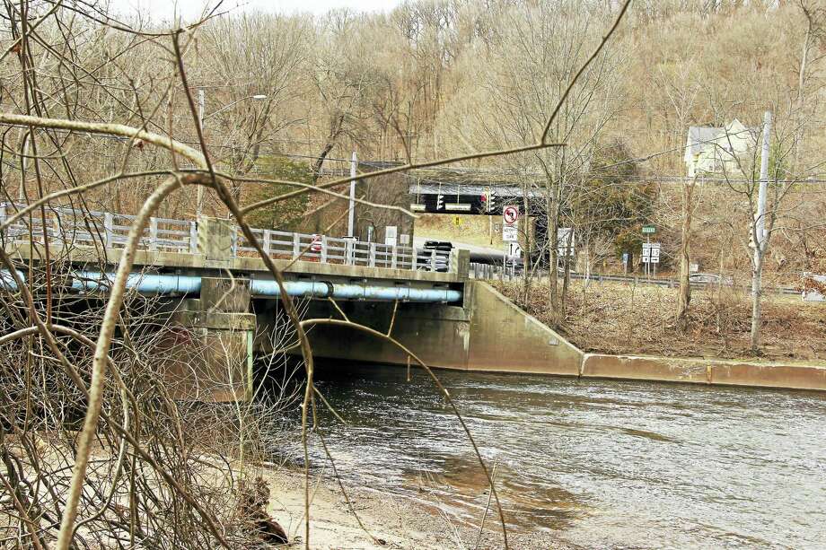 Concerns raised about Wallingford company’s modified plan to discharge