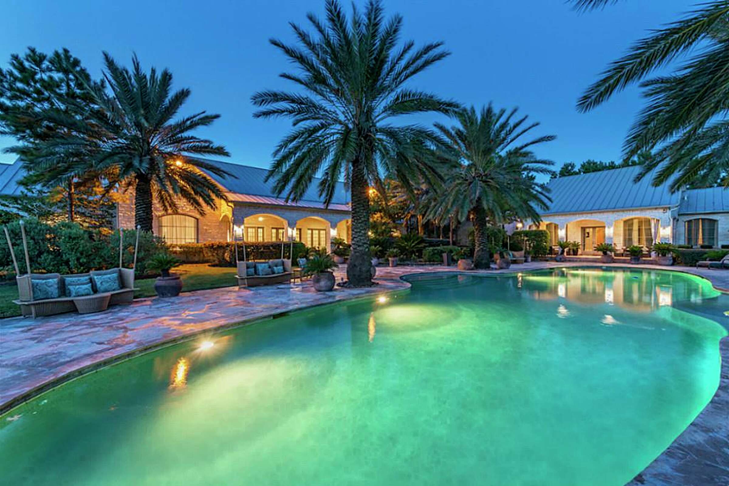 Price reduced on jawdropping Tomball ranch for sale