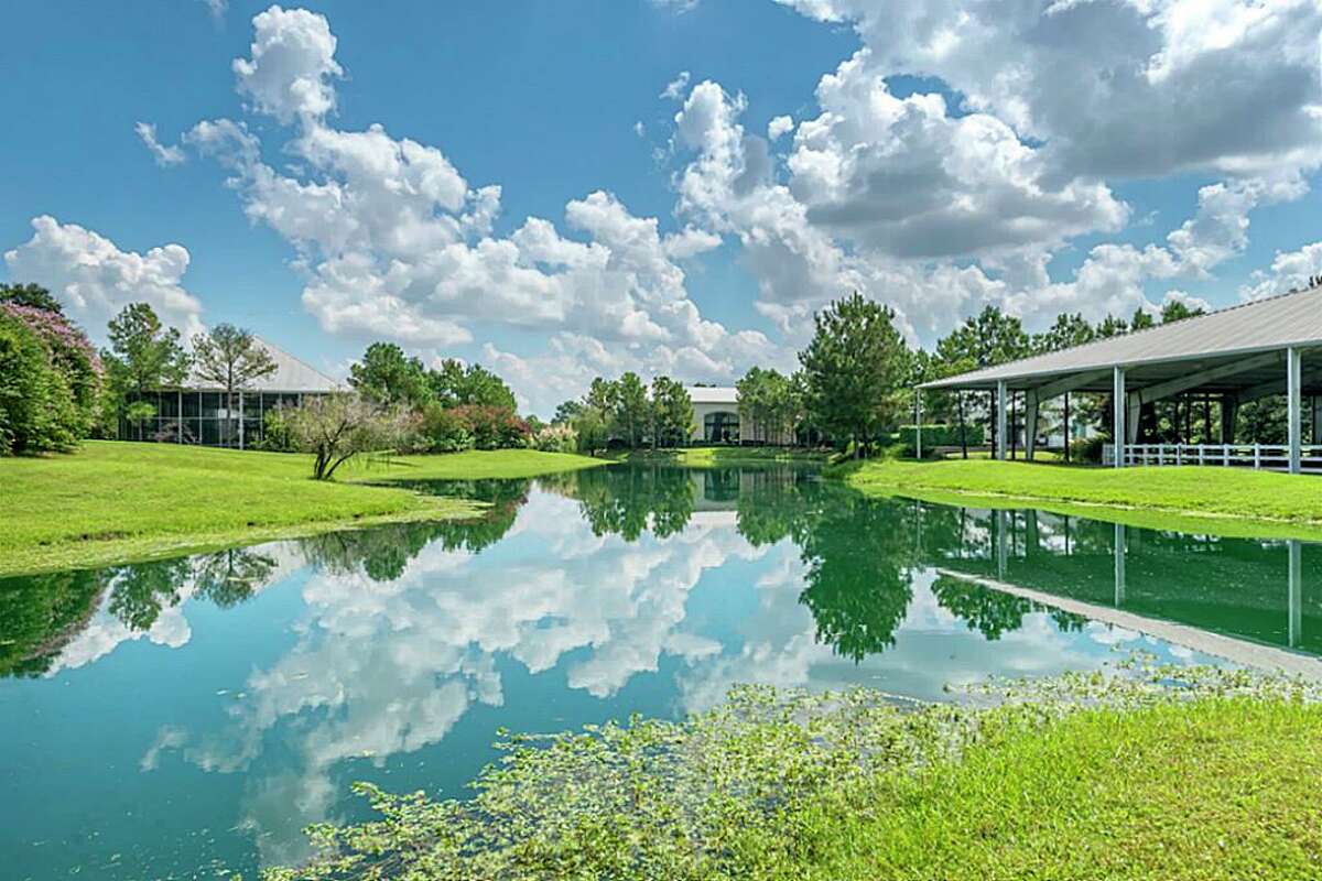 Price reduced on jawdropping Tomball ranch for sale