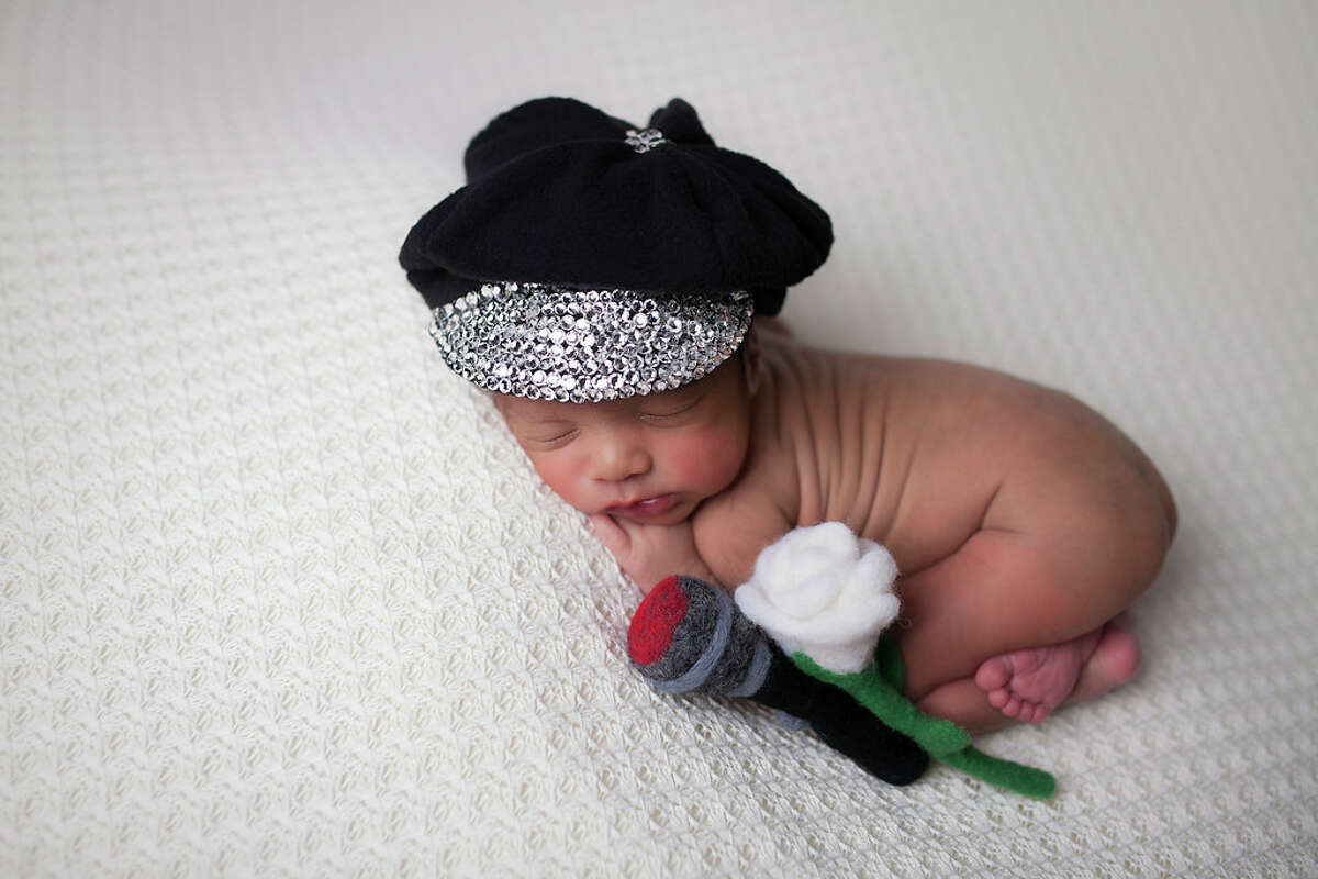 Two-week-old Natalia has no clue who Selena is, but her newborn photos may cement her as the most adorable fan around now that a picture of her dressed as the late Tejano star is receiving nationwide attention.