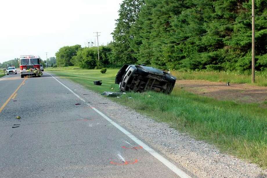 Man ejected from vehicle in rollover crash Huron Daily Tribune