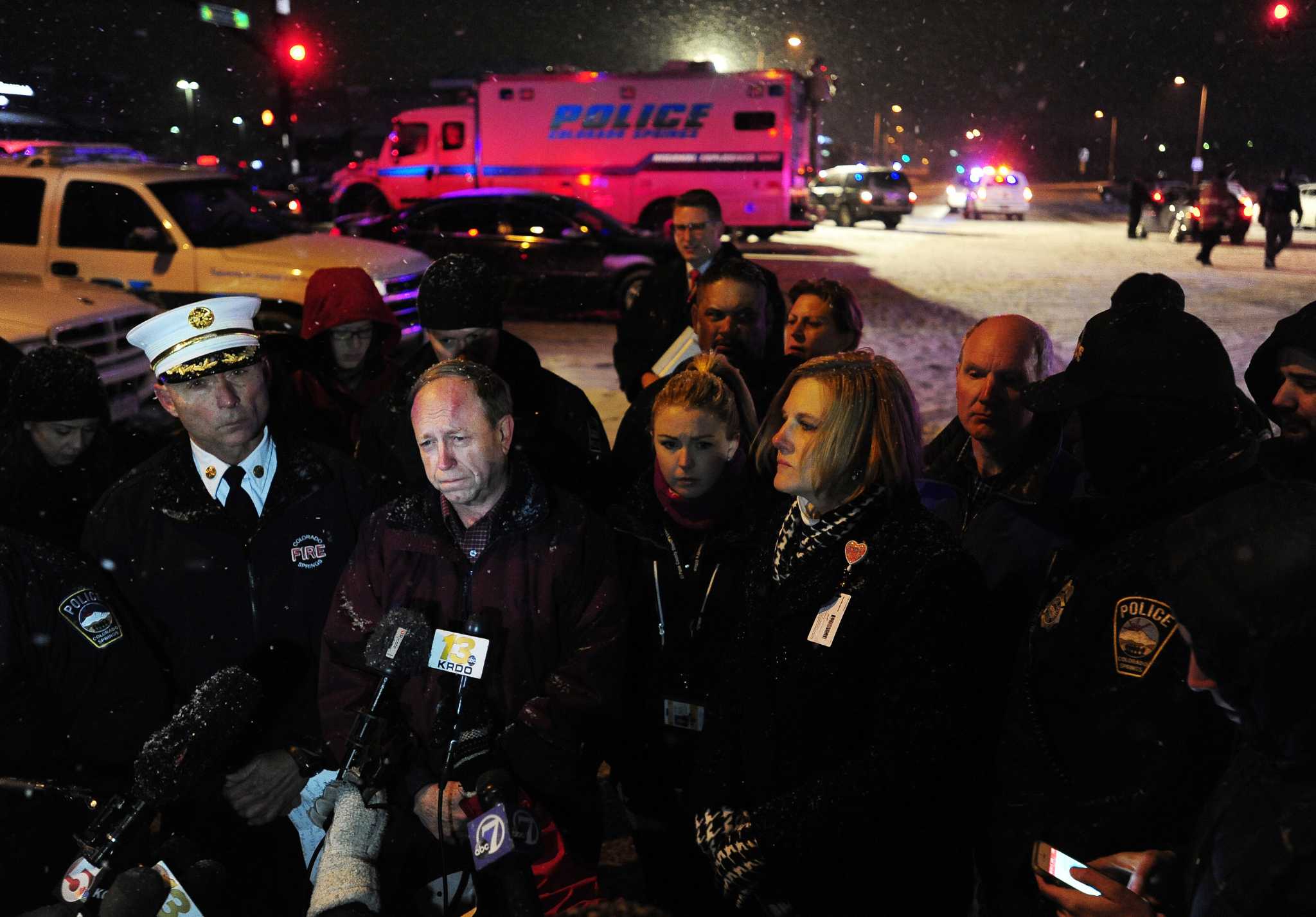 Suspect in custody after shooting at Planned Parenthood