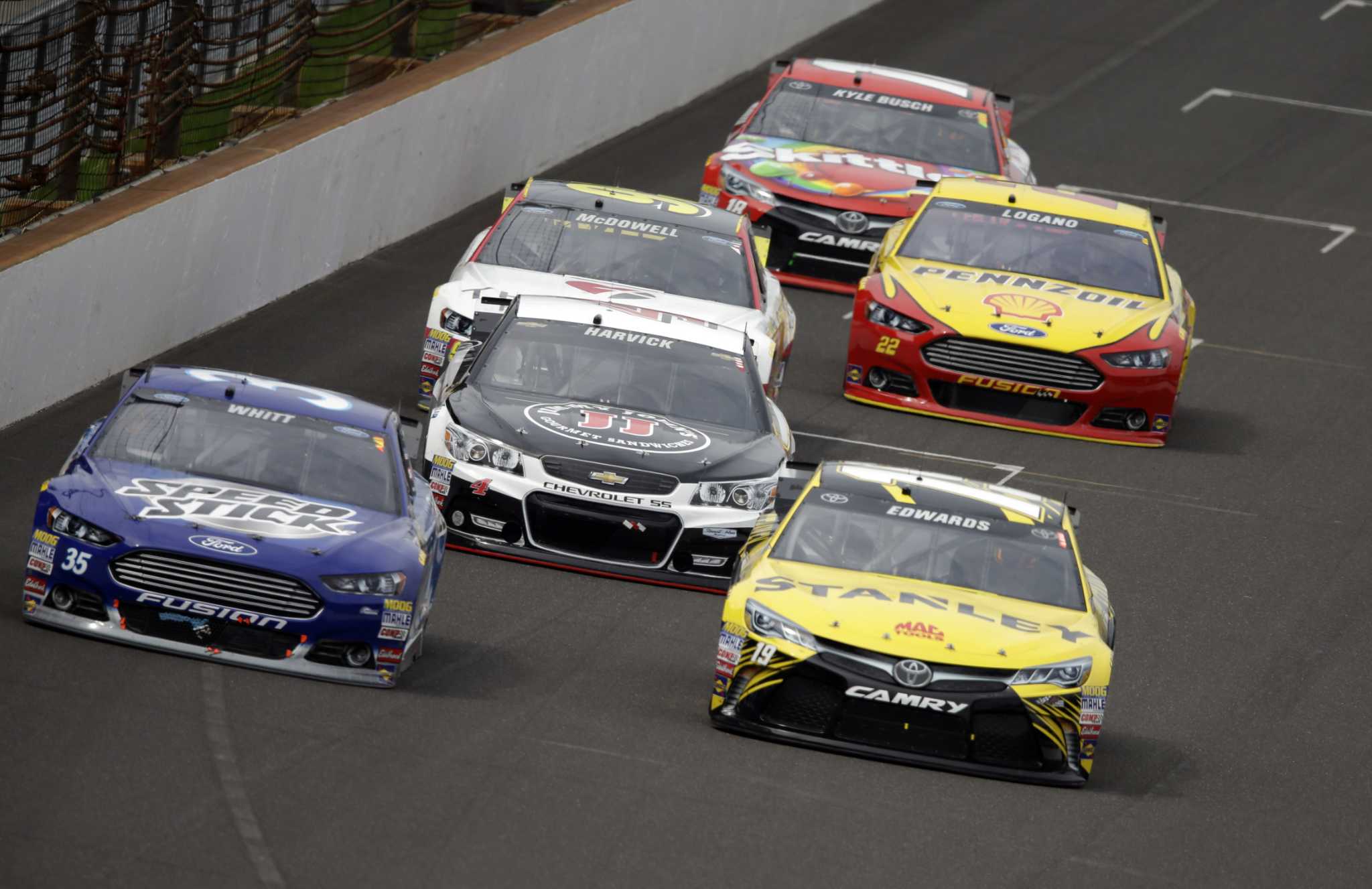 In the Pits: NASCAR blew it on Indy rules package - New ...