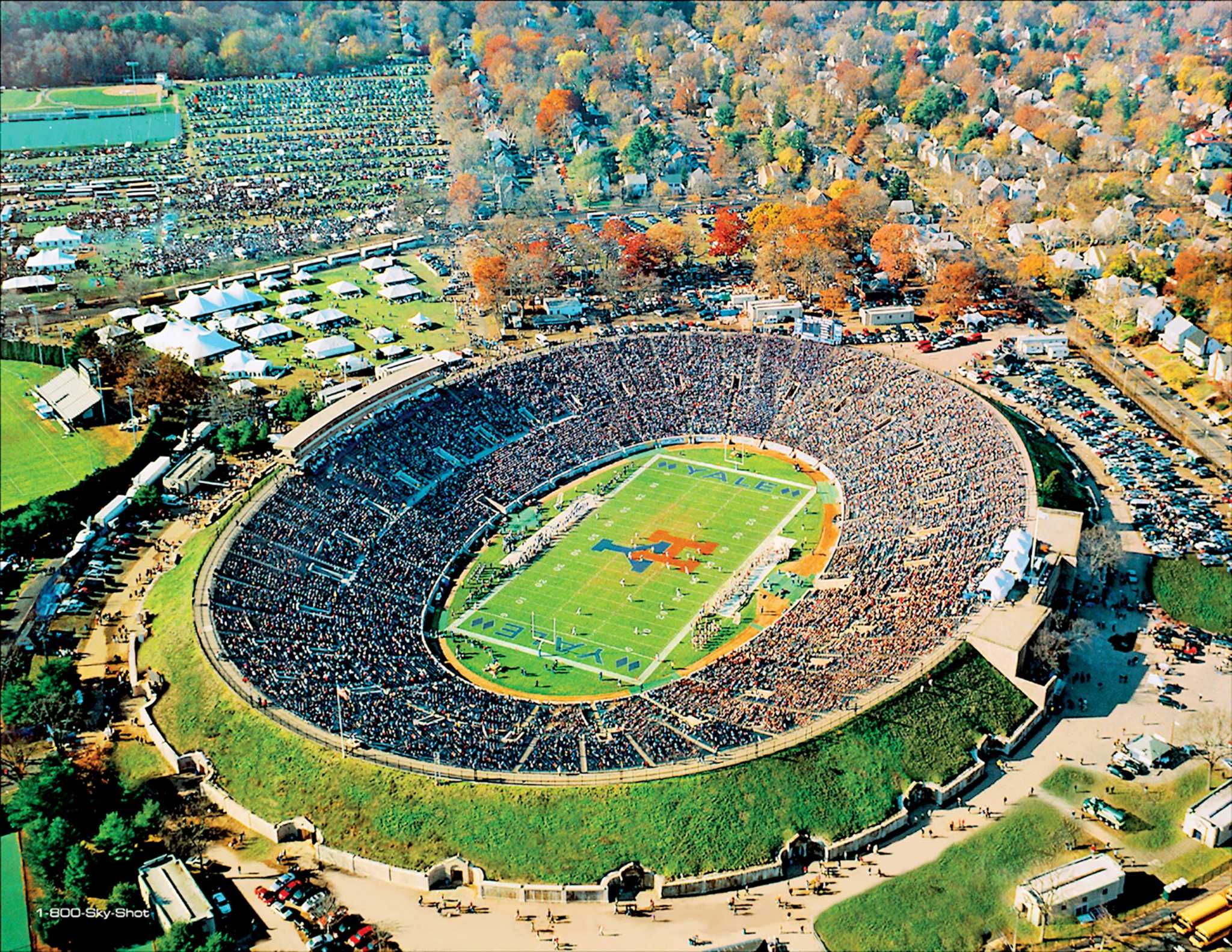 Forum: Putting synthetic turf field in historic Yale Bowl a very bad idea