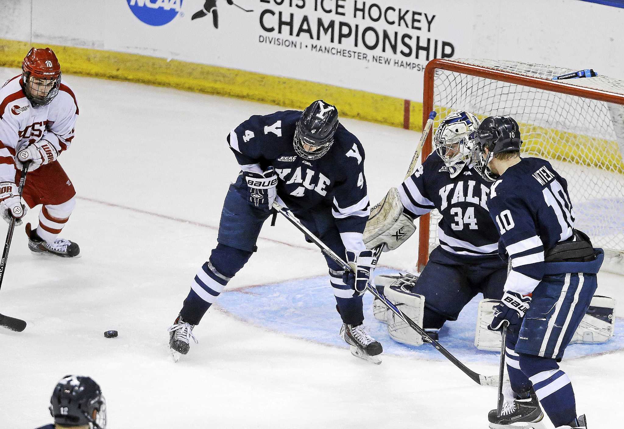 Yale men’s hockey facing formidable 201516 schedule