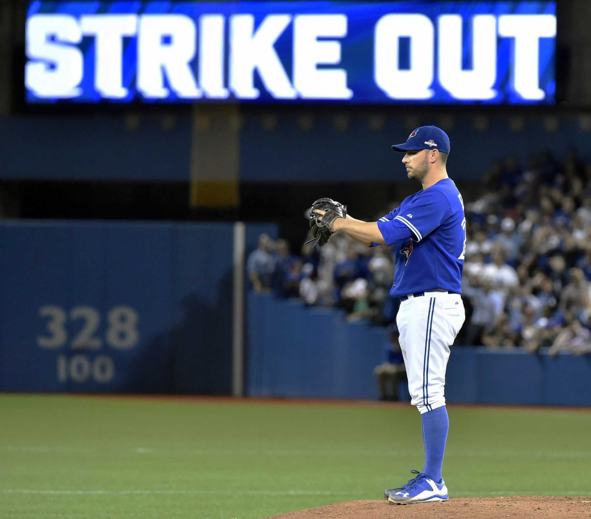 Estrada stars as Jays down Royals in Game 5 