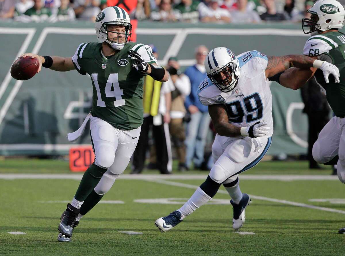 Quarterback Ryan Fitzpatrick will lead the Jets into battle against the Cowboys Saturday night in Dallas.