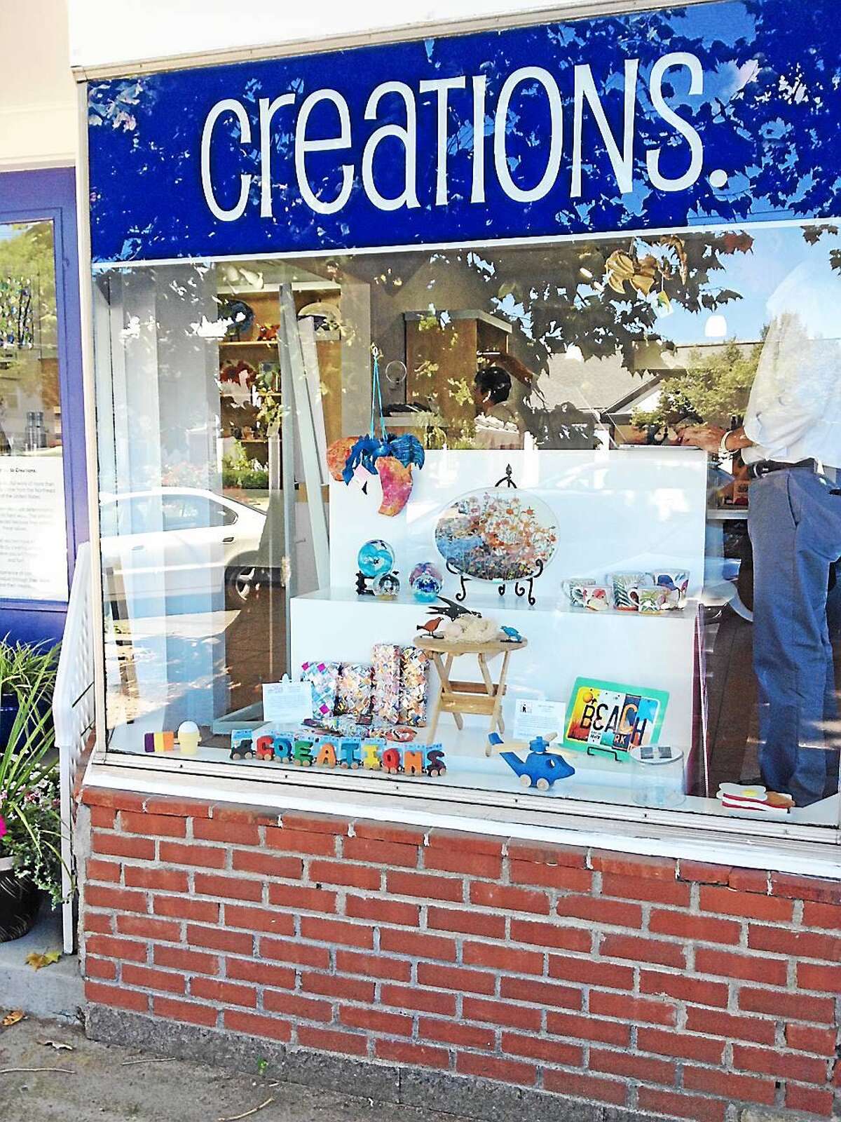 Creations gift shop opens in downtown Madison as part of Vista