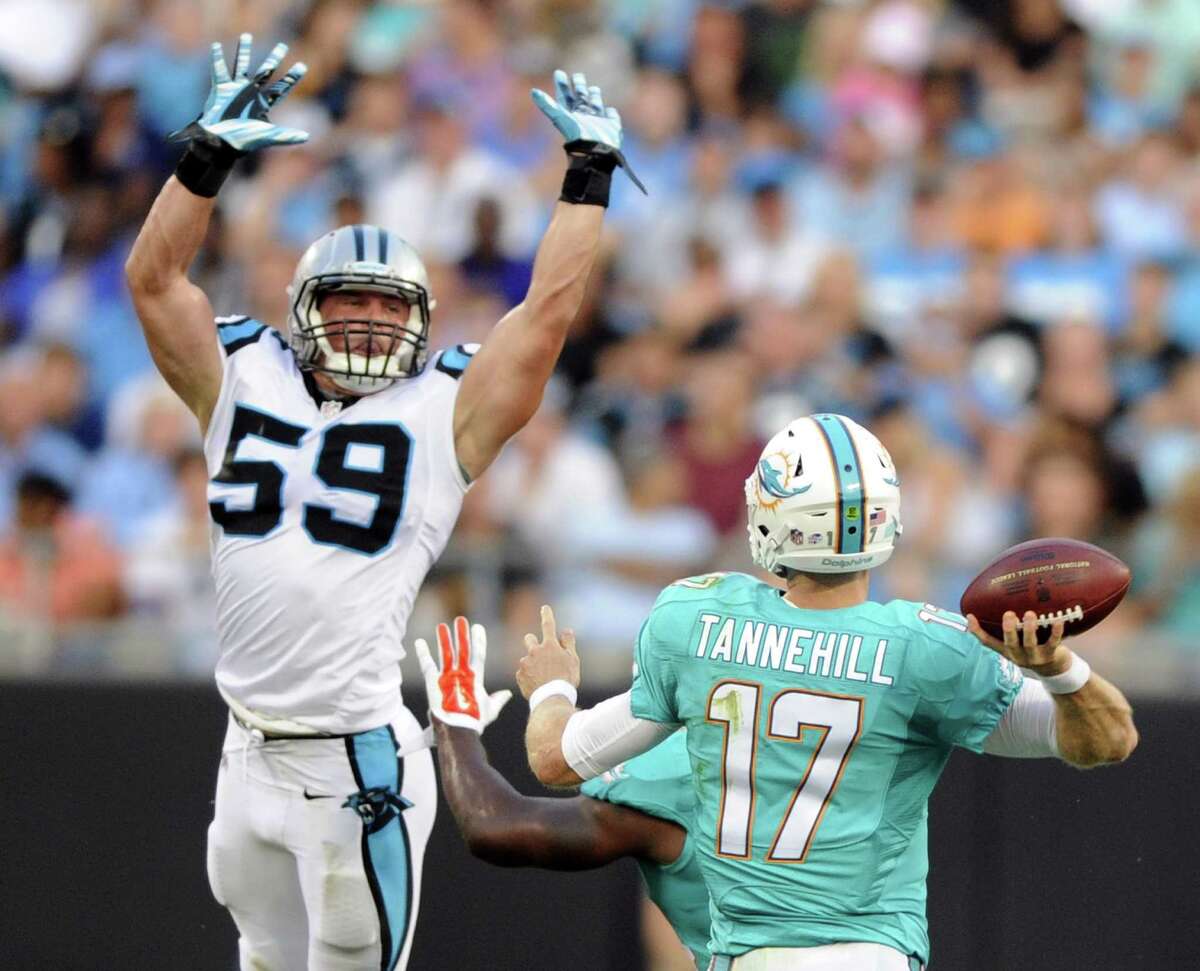 Panthers LB Luke Kuechly wins Defensive Rookie of the Year