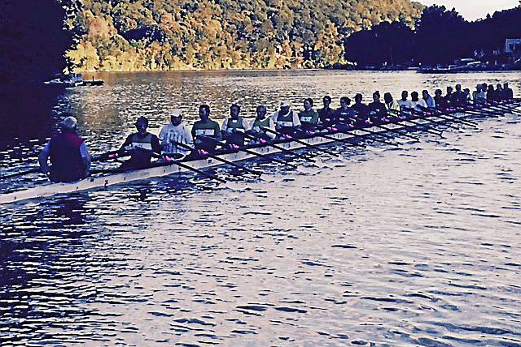 World S Largest Sculling Boat On A Two Day Stop In New Haven